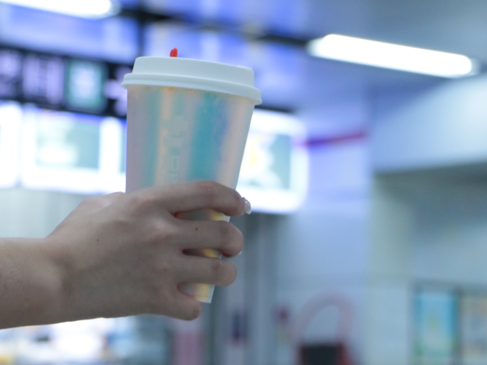 EVO真人视讯茶饮|投资奶茶加盟店应如何将风险降低？